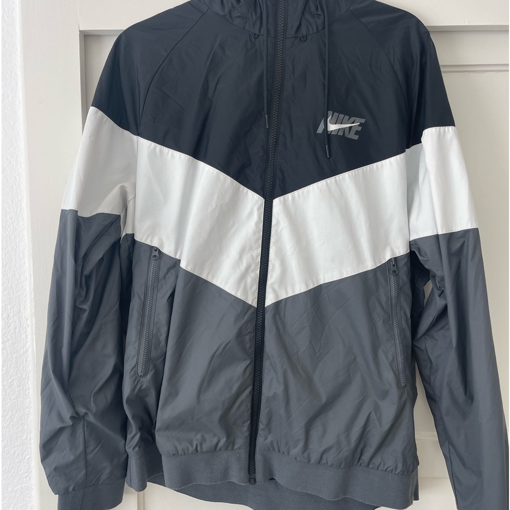 Nike Running Jacket Size Large - image 1